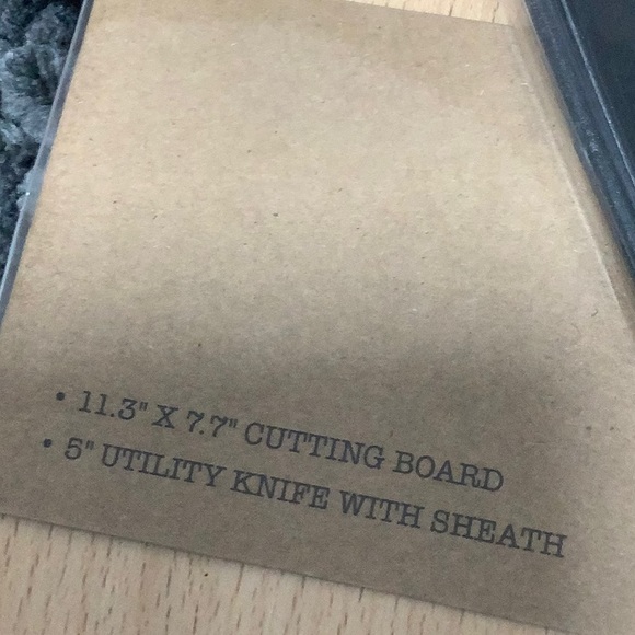 Rae Dunn Bon Appetit. Cutting Board and Knife Set - Picture 3 of 5